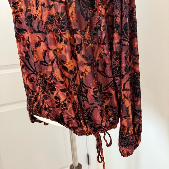 Chico's Brown Burnout Velvet Blouse Long Sleeves Drawstring Hem Size 2/Large - Picture 7 of 10